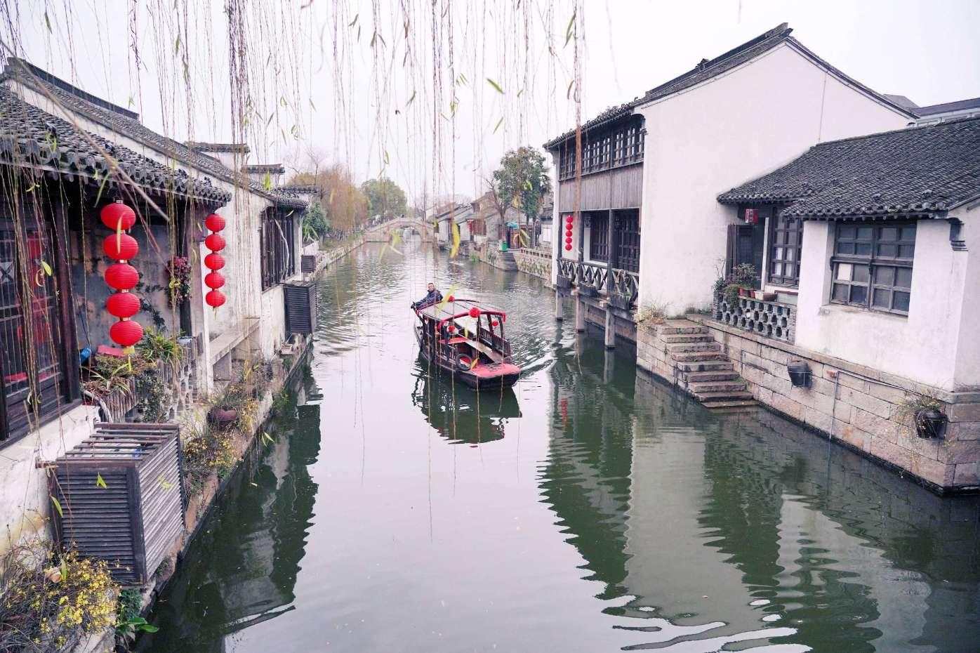 辽东湾浮冰范围70海里 继续发布海冰蓝色警报  海南东部近岸海域海浪警报维持蓝色